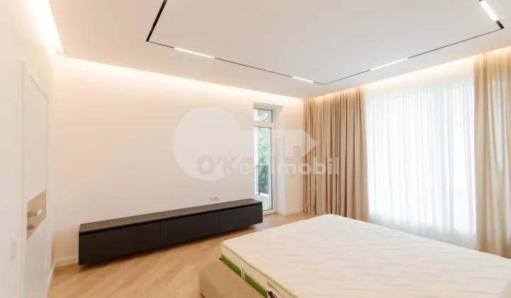 Дом, ДУМБРАВА