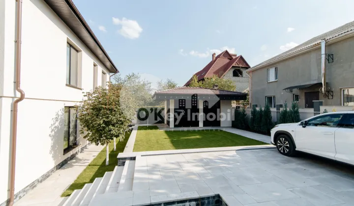 Дом, ДУМБРАВА