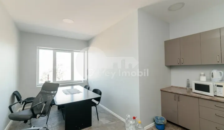 Офис, Ботаника, МУНЧЕШТЬ