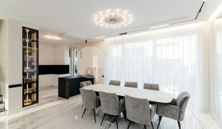 Дуплекс, Ботаника, ПЭШУНИЛОР