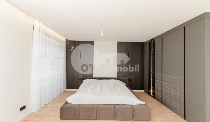 Дуплекс, Ботаника, ПЭШУНИЛОР