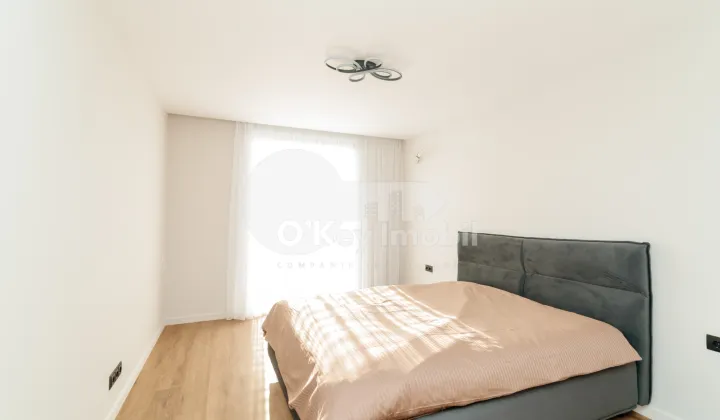 Duplex, Botanica, PĂȘUNILOR