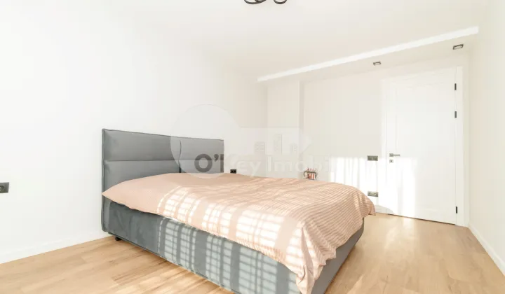 Duplex, Botanica, PĂȘUNILOR