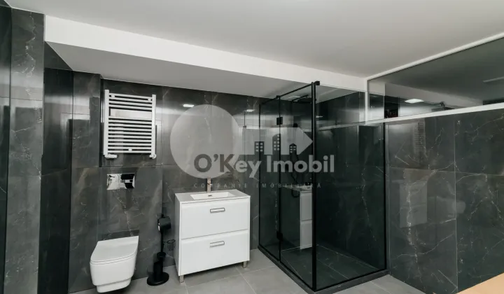 Duplex, Botanica, PĂȘUNILOR