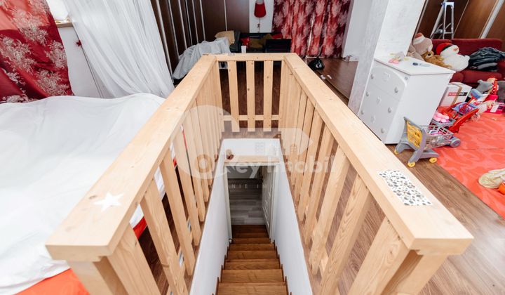 Дом, БУЮКАНЫ