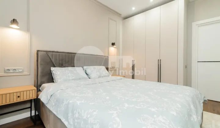 Apartament, Centru, PETRU MOVILĂ