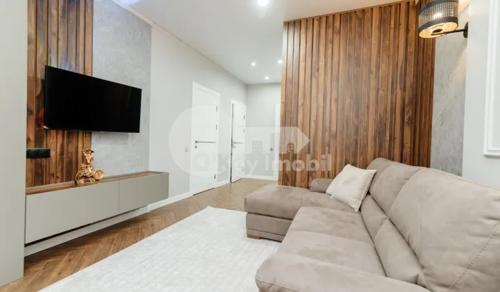 Apartament, Centru, PETRU MOVILĂ