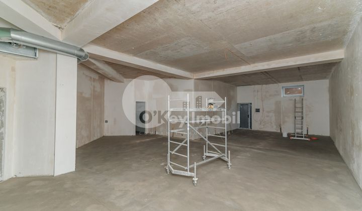 Spațiu comercial, DUMBRAVA