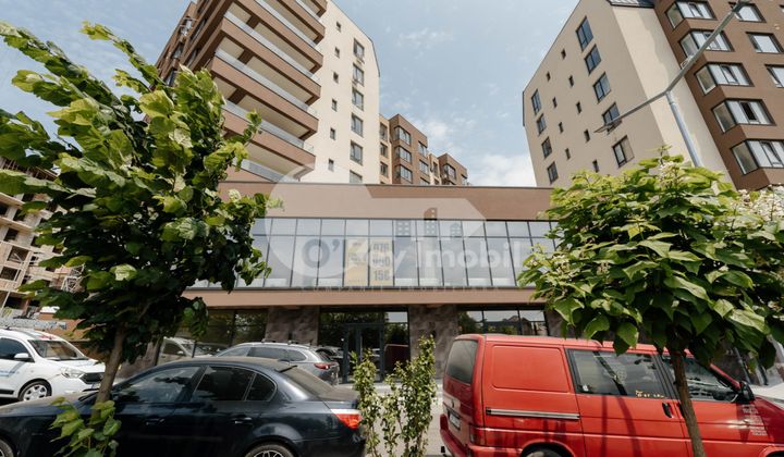 Spațiu comercial, DUMBRAVA