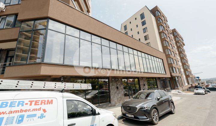 Spațiu comercial, DUMBRAVA