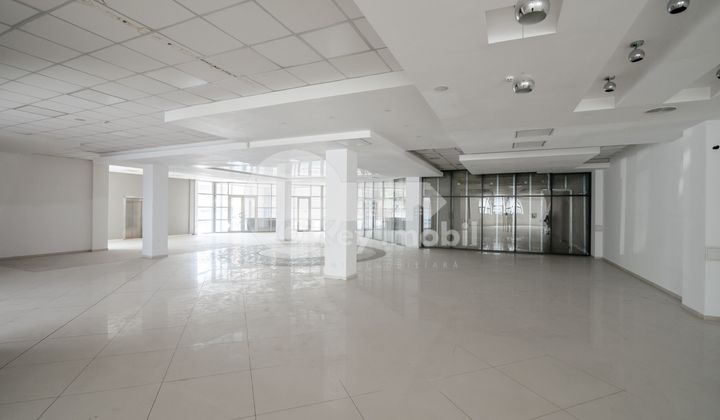 Spațiu comercial, Botanica, DECEBAL