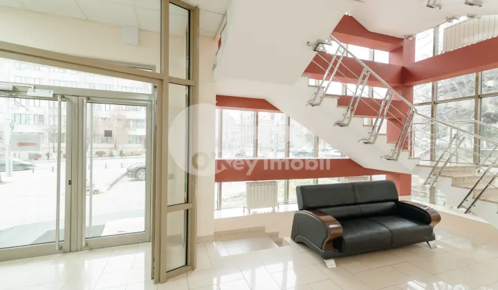 Oficiu, Centru, ȘTEFAN CEL MARE