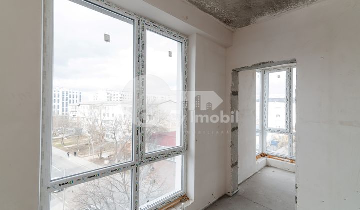 Apartament, STRĂȘENI