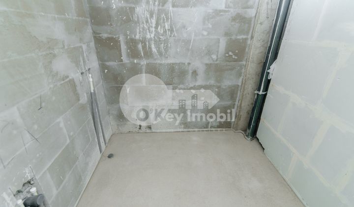 Apartament, STRĂȘENI