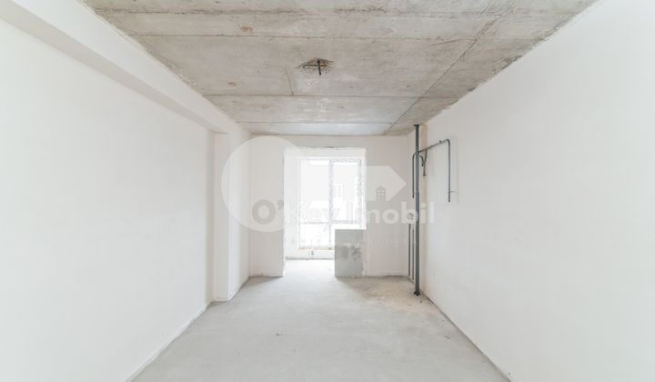 Apartament, STRĂȘENI