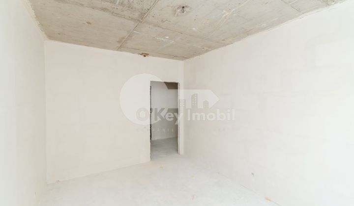 Apartament, STRĂȘENI