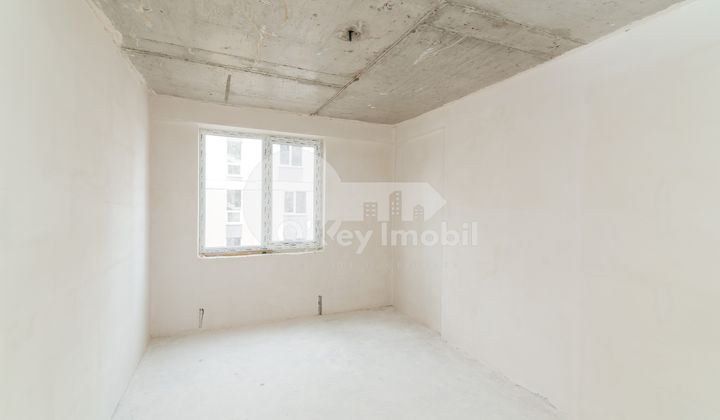 Apartament, STRĂȘENI