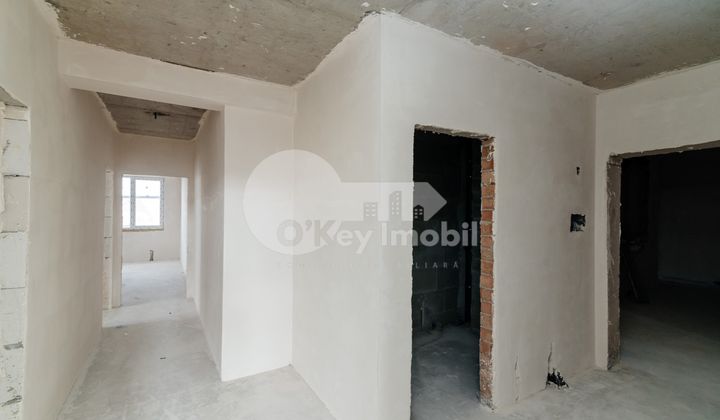 Apartament, STRĂȘENI