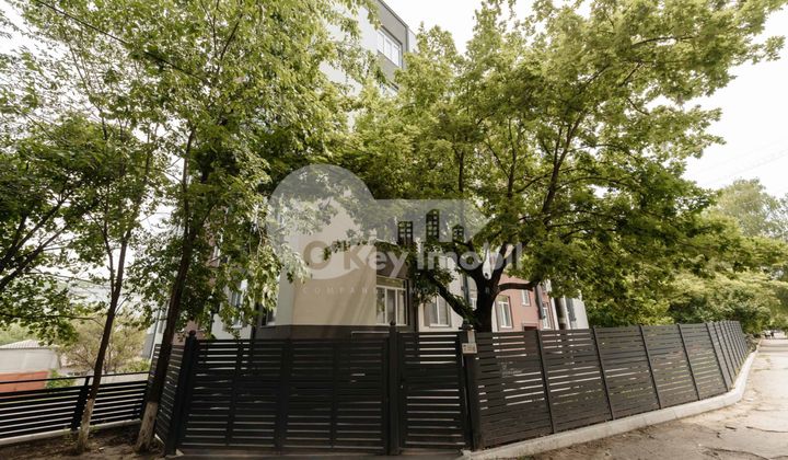 Квартира, Старая Почта, ГЕОРГЕ МАДАН