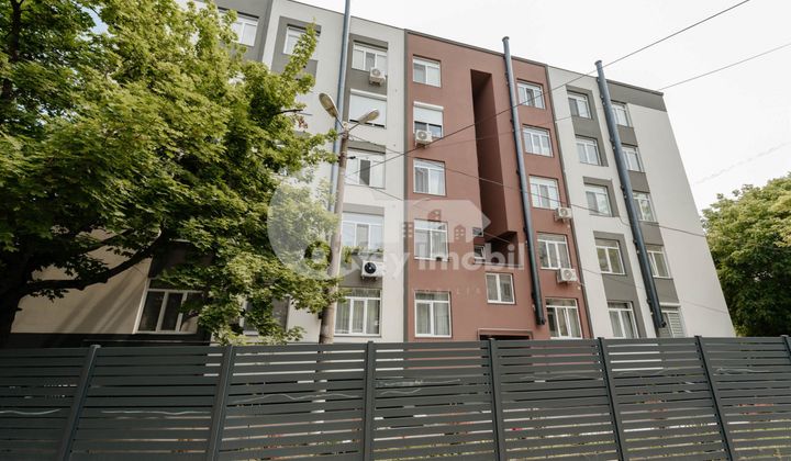 Квартира, Старая Почта, ГЕОРГЕ МАДАН