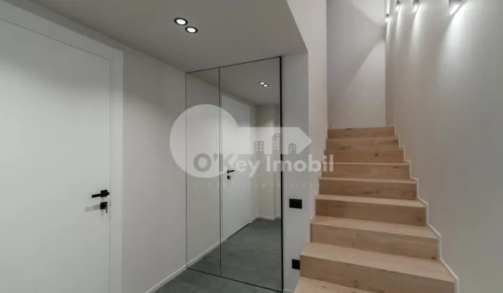 Casă, Centru, LACULUI