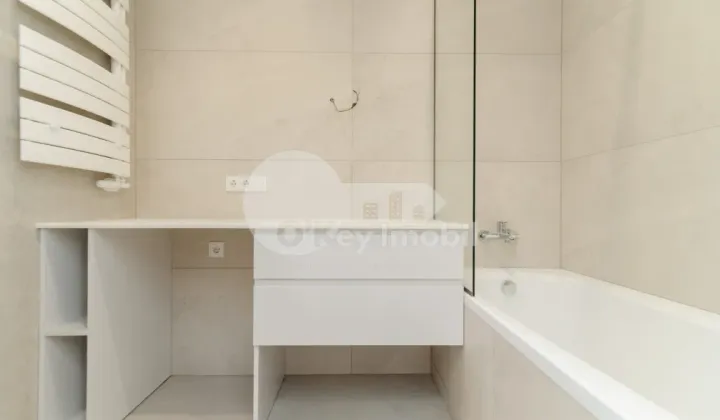 Apartament, Centru, ALEXANDRU CEL BUN