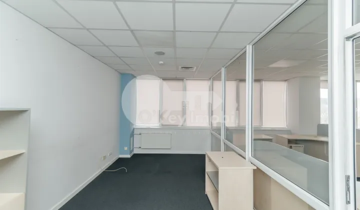 Офис, Буюканы, КАЛЯ ЕШИЛОР