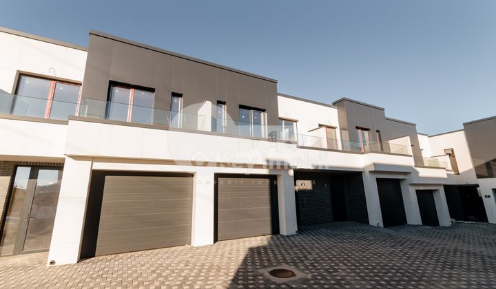 Таунхаус, ТОГАТИН