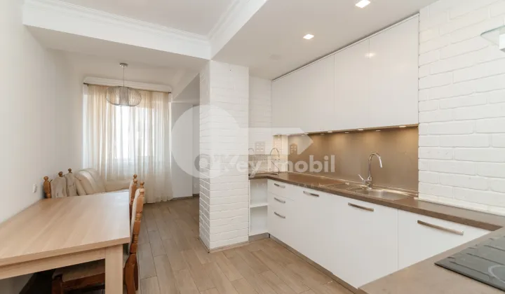Apartament, Centru, BUCURIEI