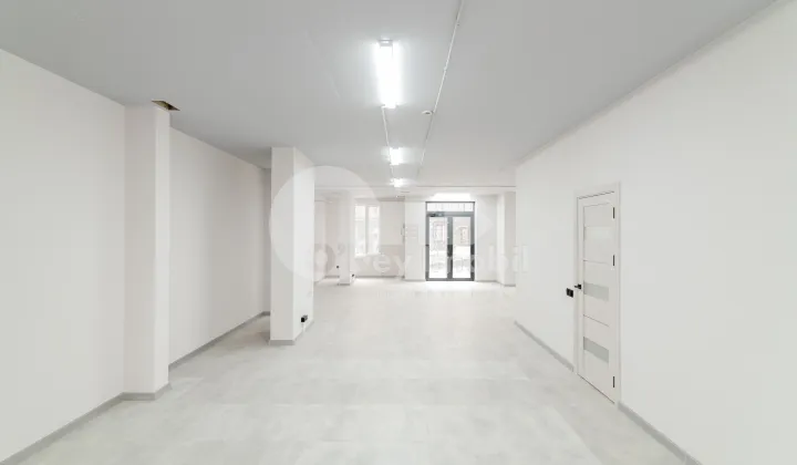 Комм. помещение, Центр, АВРАМ ЯНКУ