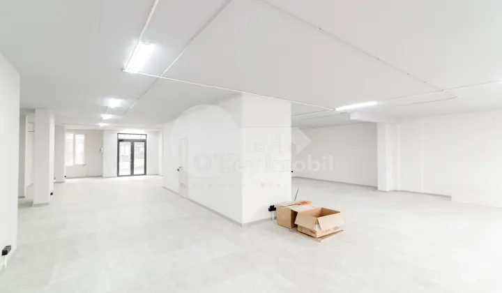 Комм. помещение, Центр, АВРАМ ЯНКУ