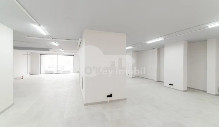 Комм. помещение, Центр, АВРАМ ЯНКУ