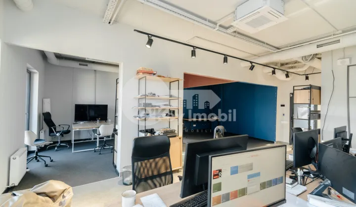 Офис, Центр, ВЕРОНИКА МИКЛЕ