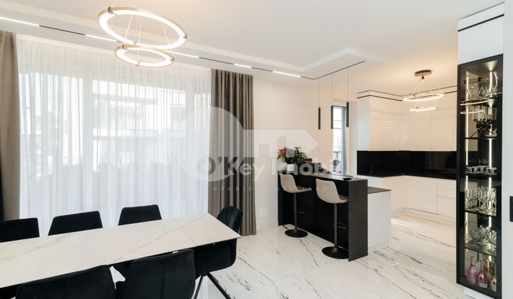 Дом, Ботаника, ПЭШУНИЛОР