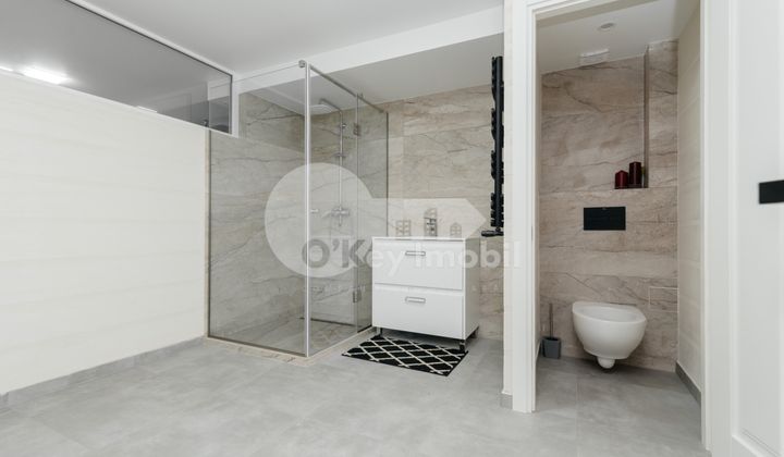 Дом, Ботаника, ПЭШУНИЛОР