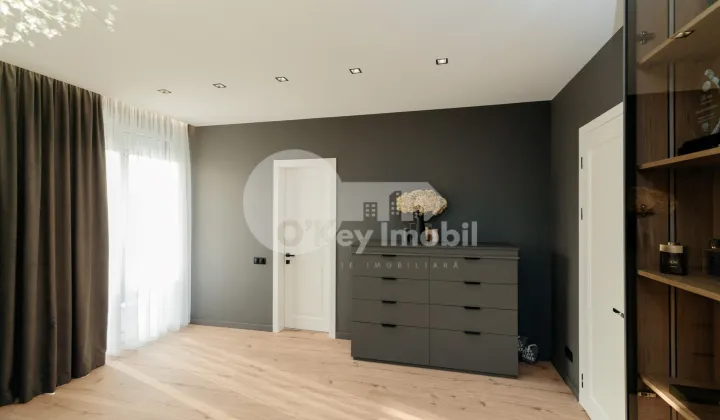 Дом, Ботаника, ПЭШУНИЛОР