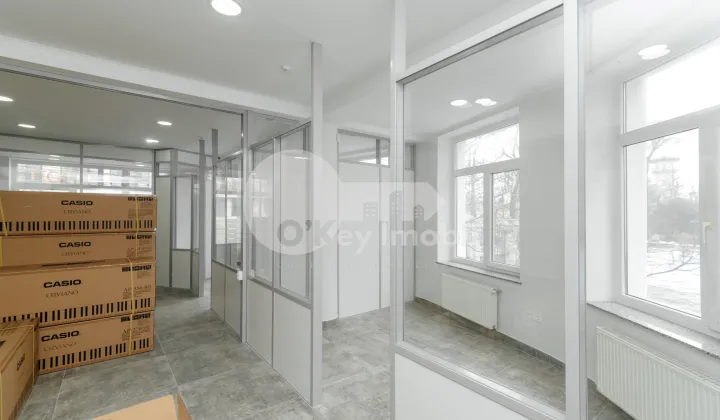 Комм. помещение, Центр, А. МАТЕЕВИЧ