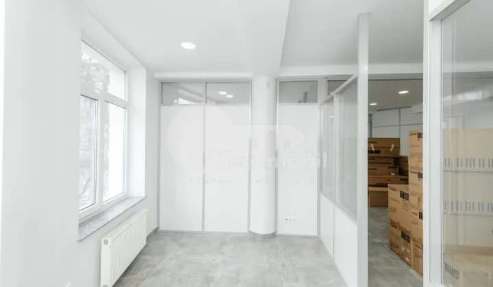 Комм. помещение, Центр, А. МАТЕЕВИЧ