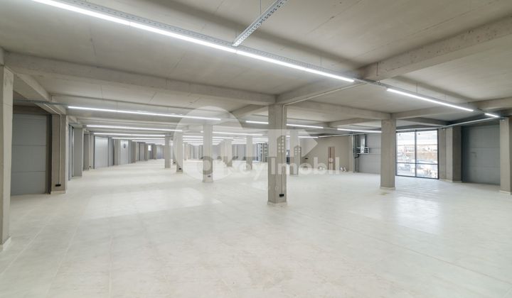 Spațiul comercial, Durlești, TUDOR VLADIMIRESCU