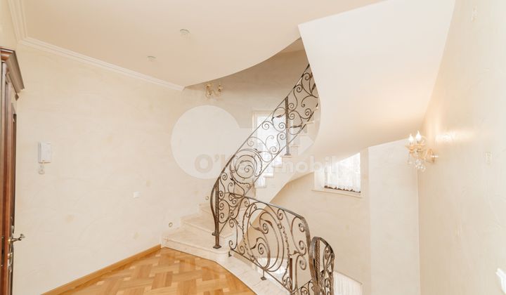 Casă, Ciocana, GINTA LATINĂ