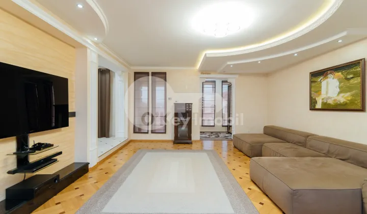 Дом, Рышкановка, ВАЛЯ АЛБЭ