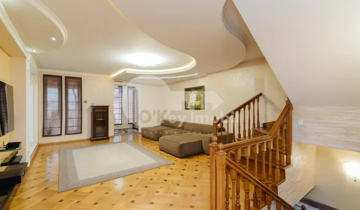 Дом, Рышкановка, ВАЛЯ АЛБЭ