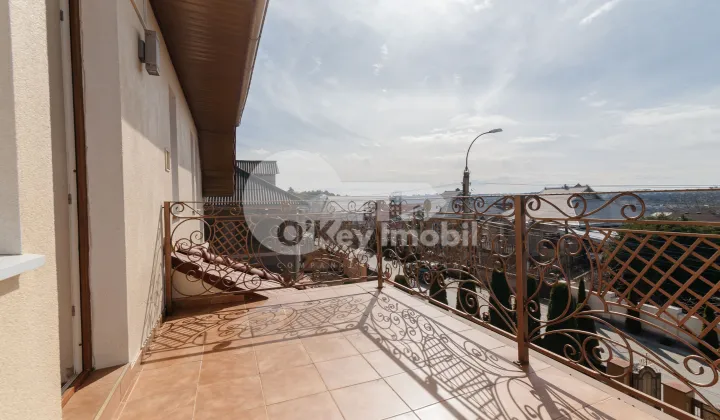 Дом, Рышкановка, ВАЛЯ АЛБЭ