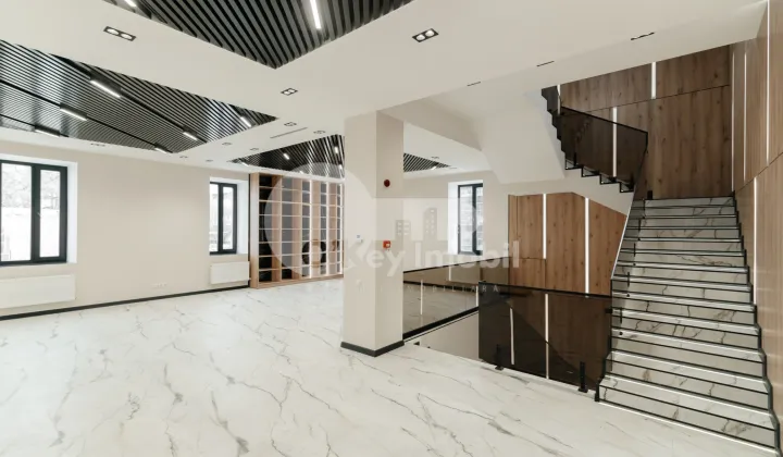 Комм. помещение, Центр, ТИГИНА