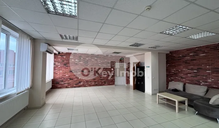 Офис, Буюканы, КОЛУМНА