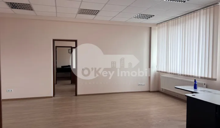 Офис, Буюканы, КОЛУМНА