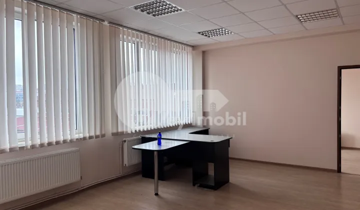 Офис, Буюканы, КОЛУМНА