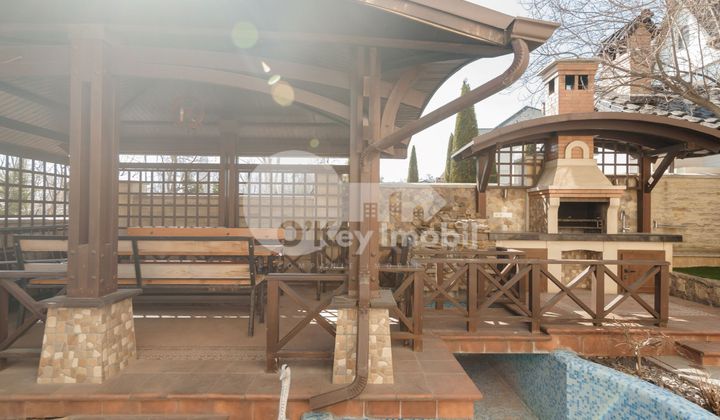 Casă, Ciocana, GINTA LATINĂ