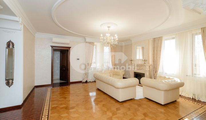 Casă, Ciocana, GINTA LATINĂ