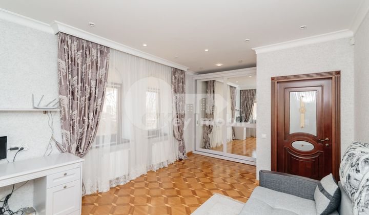 Casă, Ciocana, GINTA LATINĂ